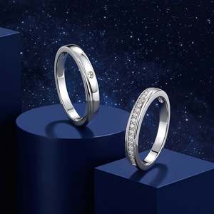 Ensemble de bagues pour couple Jeulia plaquées rhodium, motif vague diagonale, en or 10K/14K/18K et platine - Product Image 4