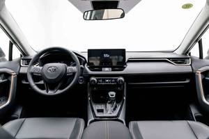 รถ SUV ปี 2025 TYT- Wildlander Luxury Plus เครื่องยนต์ 2.0L อินไลน์ 4 สูบ ขับเคลื่อน 4 ล้อ  สีขาวสะอาดตา  ไมล์น้อย/กม. (19 กม.)  รับรองคุณภาพ ใช้งานแล้ว - Product Image 2