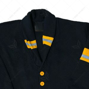 Personnalisé su Varsity cardigan broderie tricot Varsity Cardigan pull hommes tricots uniforme Jacquard cou tricoté Cardigan - Product Image 2