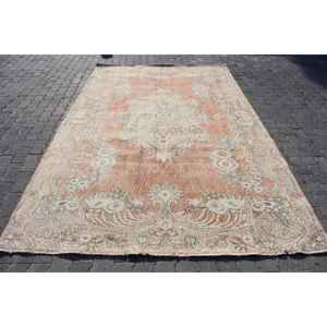 Alfombra Turca Grande de 6.3x9.9 pies, Alfombra de Lana Vintage con Diseño Floral Marrón y Verde - Product Image 1