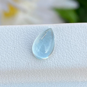 Belle pierre Cabochon en forme de poire aigue-marine de couleur naturelle avec une pierre précieuse en vrac de bon lustre pour la fabrication de bijoux 1.11 carats - Product Image 1