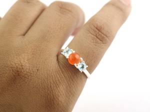 Anillo Apilable Delicado de Plata de Ley 925 con Topacio Azul y Piedra Preciosa de Cornalina Engastada en Puntas para Mujer - Product Image 5