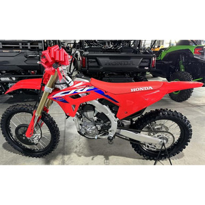 Honda CRF450R, moto moderne de haute qualité avec cadre léger, maniabilité précise et conduite stable - Product Image 5