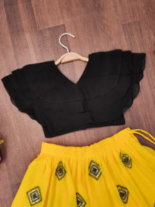 Shoryam Fashion Lehenga Choli pour enfants, jaune, avec broderie motif arbre et éléphant, volants noirs, tenue ethnique de soirée longue pour filles - Product Image 2