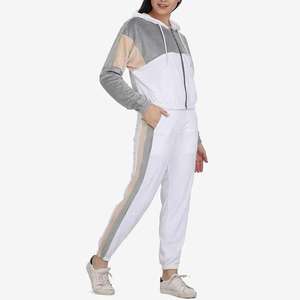 Survêtements pour femmes à faible taux Vente à chaud nouveau design nouvellement arrivé avec une marque privée pour les survêtements pour femmes - Product Image 1
