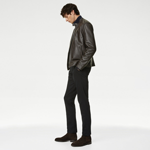 Factory Outlet Hombres Elegante Piel de oveja Chaqueta de corredor de cuero genuino Diseño personalizado Bordado Impermeable Cómodo Frente suave - Product Image 4