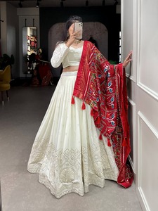 Tradicional Georgette Lehenga estampado elegante seda Dupatta algodón última fiesta paquistaní boda damas de honor papel espejo trabajo - Product Image 4