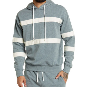 Sweat à capuche personnalisé OEM en coton/polyester pour homme, avec poche, couleur unie, décontracté, broderie, tissu éponge respirant, idéal pour l'hiver - Product Image 1
