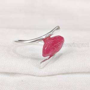 Anillo de Plata de Ley 925 con Rubí Natural, Piedra de Nacimiento de Julio, Diseño Cruzado, Joyería de Piedras Naturales para Mujer - Product Image 3