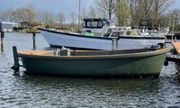 Bateau de pente de style hollandais en fibre de verre de luxe avec moteur intérieur