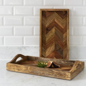 Plateau de service à chevrons en bois d'acacia et de manguier Plateau décoratif en bois avec poignées pour servir des boissons collations petit-déjeuner dans la cuisine - Product Image 4