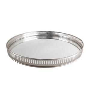 Bandeja decorativa Bandeja de espejo redondo de acero inoxidable Níquel Color plata Estilo de lujo Bandeja decorativa de mesa Hecho a mano a granel - Product Image 1