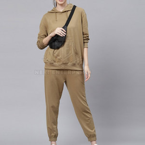 Chándal de invierno de calidad superior para mujer Diseña tu propio chándal de manga larga para mujer a la venta - Product Image 1