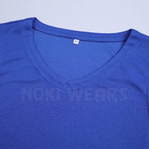 Uniforme de basket-ball en polyester uniforme de basket-ball léger uniforme de basket-ball professionnel - Product Image 2