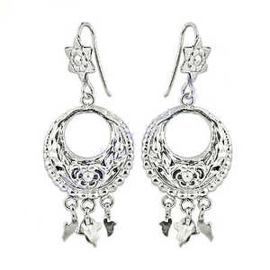 Boucles d'oreilles pendantes en filigrane plaquées or 18 carats pour femmes avec motif floral - Product Image 1