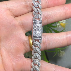 Pulsera Cubana de Lujo con Incrustaciones de Diamantes Moissanite VVS, Plata 925, Joyería de Muñeca Estilo Hip Hop - Product Image 5