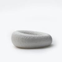 YAYU Vaisselle moderne avec logo personnalisé Vaisselle en porcelaine blanche à texture de pierre Assiettes profondes en céramique noire Bol à dessert pour restaurant