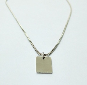 จี้สี่เหลี่ยมผืนผ้าเงิน 925 จี้ออกแบบเสน่ห์ขายส่งโรงงานเครื่องประดับในประเทศไทย - Product Image 3