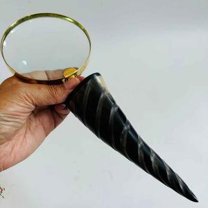 Loupe à poignée en corne de buffle, fabriquée à la main pour une lecture de précision et un style vintage classique, de haute qualité - Product Image 4