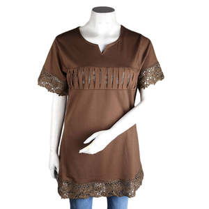 Camiseta con volantes y pedrería para mujer - Marrón - Café - Product Image 4