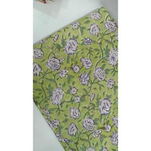 Tissu en coton imprimé personnalisé de haute qualité de l'Inde Matériel de créateur pour les chemises et les couvertures pour garçons pour les occasions spéciales - Product Image 1