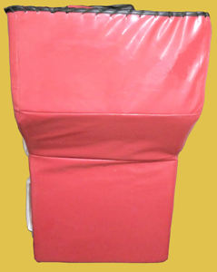 แผ่นรองโฟกัสโค้งอัจฉริยะออกแบบโลโก้ได้ตามต้องการแผ่นที่โดดเด่นสำหรับศิลปะการป้องกันตัวอุปกรณ์เจาะรูดีไซน์ดี - Product Image 5