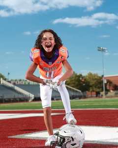 Ropa deportiva para niños 2025, uniformes de fútbol juvenil con sublimación de alta calidad OEM, camisetas de fútbol americano, ropa - Product Image 4