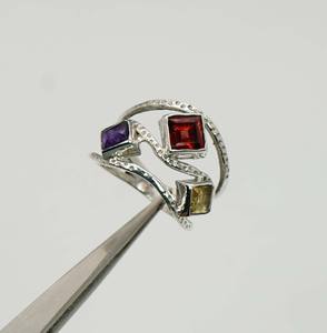 แหวนเปิดซิกแซกสีเงินสเตอริง925แข็งตัดทรงสี่เหลี่ยมพลอยพลอยอเมทิสต์สีแดงอมิทรีนตั้งค่าขอบเจ้าหญิงตัด - Product Image 4