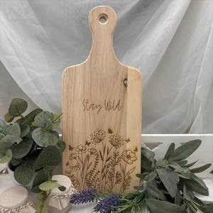 Planche à découper et plateau de service en bois - Durable, lavable au lave-vaisselle - Product Image 3