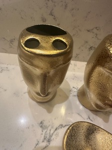 ชุดห้องน้ำดีไซน์หน้าโลหะไม่เหมือนใครเหมาะสำหรับการตกแต่งห้องน้ำในรีสอร์ทและการแสดงของขวัญของโบราณจากอินเดีย - Product Image 6