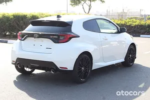 Auto Usado ECONÓMICO TOYOTA <span class=keywords><strong>YARIS</strong></span> <span class=keywords><strong>GR</strong></span> 1.6L 260Hp AÑO DEL MODELO 2021 Autos Usados Listos para Enviar a Todo el Mundo - Product Image 5