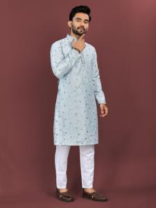 Vêtements de mariage pour la broderie multifonctionnelle de fleurs avec une séquence mate pour hommes Kurta en soie soyeuse avec pyjama - Product Image 5