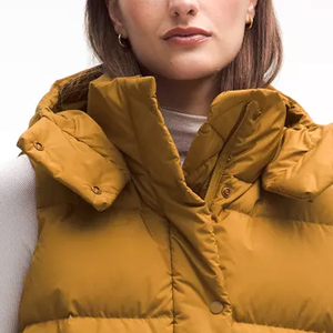 Venta al por mayor de las mujeres logotipo personalizado recortado chaleco acolchado para la venta de las mujeres de moda de cuello alto cremallera recortada chaleco acolchado - Product Image 6