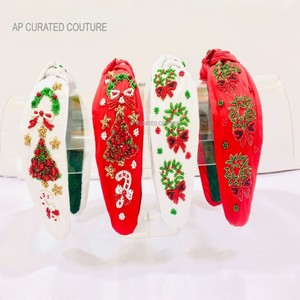 Obsesionado con adornos brillantes Colección de diademas de Navidad Adorno para el cabello anudado superior adornado a mano fabricado por India - Product Image 1