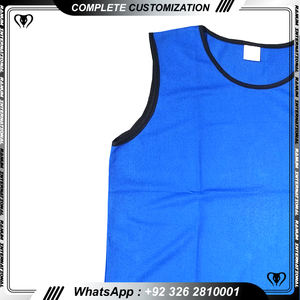 Chaleco de entrenamiento de fútbol reversible barato Baberos de fútbol para adultos - Product Image 4