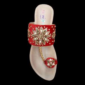 Chaussons élégants et de haute qualité pour femmes, légers, designs Desi Footwear, fantaisie pour l'hiver, l'été et l'automne, vente en gros - Product Image 4