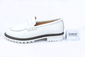 Zapatos de cuero informales 2023 de alta calidad para mujer, moda informal de cuero genuino para mujer, tendencia de verano, caja de llaves de primavera Unisex para invierno - Product Image 5