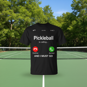 Pickleball Is Calling And I Must Go T-Shirt unisexe pour adulte, manches courtes, col rond, impression numérique, jeux sportifs - Product Image 3