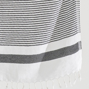 Toalla de Playa Turca con Rayas, 33x66 Pulgadas, Amarilla o Negra - Product Image 6