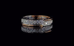 แหวนเพชรเลี้ยงในห้องปฏิบัติการ 1.00 กะรัต แบบครึ่งวง 3 มม. สองสี ได้รับการรับรองจาก SGL ทองคำแท้ 14K - Product Image 2