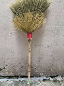 Petit ensemble de balais et pelle à poussière en paille de gazon pour la décoration intérieure - Product Image 3