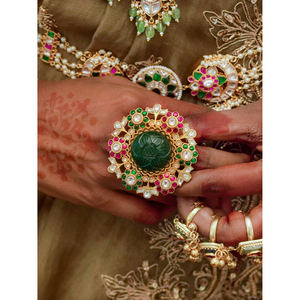 แหวน Jadau Kundan หลากสีโรแมนติกทำจากสเตนเลสชุบทองพร้อม MRNG177MA ฝัง18K - Product Image 3