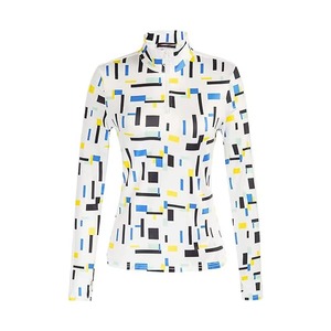 Sudadera con capucha reflectante ajustada OEM para mujer, mangas raglán, bolsillos elásticos con cremallera, chaqueta con capucha y cordón, ropa deportiva para exteriores - Product Image 5