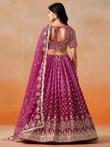 Boutique Premium Lehenga Choli Perfecto para bodas y ocasiones festivas Trabajo de hilo Lehenga Choli - Product Image 3