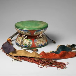 Instrument de musique à tambour abordable avec une clarté sonore élevée parfait pour les programmes de musique scolaire et les débutants apprenant la percussion - Product Image 1