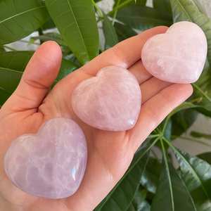 Haute qualité naturel Rose Quartz gonflé coeur coupe pierre précieuse pierre de cristal en vrac pour la décoration intérieure amour Attraction minéraux cadeau coeur - Product Image 4