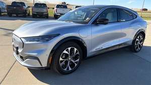 NUEVO BESTUNE Mustang Mach-E 2022 Premium Manual, Interior Oscuro, Cámara Trasera, Portaequipajes Metálico en VENTA - Product Image 2