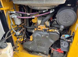 จัดส่งฟรี รถตักตีนตะขาบ CAT 299D3 XE 110 แรงม้า เครื่องยนต์ CAT C3.8 น้ำหนัก 5.38 ตัน, 2,820 กก. ROC และระบบไฮดรอลิกไหลสูง 150 ลิตร/นาที - Product Image 5