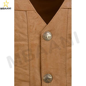 เสื้อกั๊กหนังผู้ชายทรงเวสเทิร์น คอวี สำหรับขี่มอเตอร์ไซค์ พร้อมกระดุมแบบคลาสสิก - Product Image 4