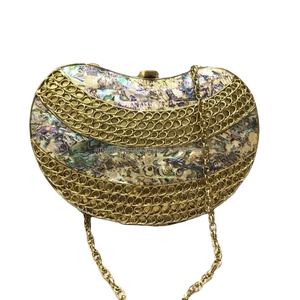 MOP pochette nacre pochette coquille pochette de soirée look élégant pour femmes et filles à BAS PRIX PAR ARTISANAT DE LUXE - Product Image 2